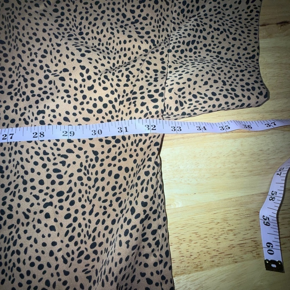 Easel Brown Relaxed 1/2 Sleeve Notched Collar Top - Picture 5 of 8
